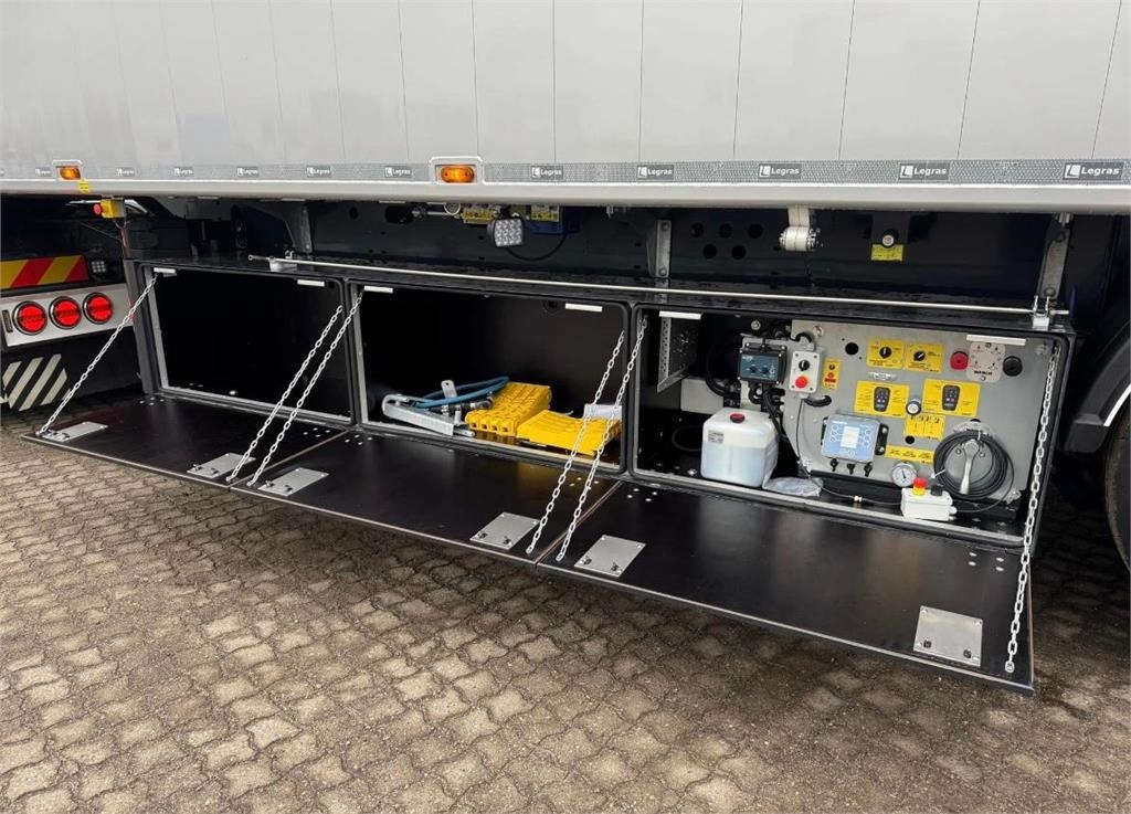 Legras 91m3 - Eco top aut presenning - Puspiekabe kustīgās grīdas: foto 3 Legras 91m3 - Eco top aut presenning - Puspiekabe kustīgās grīdas: foto 3