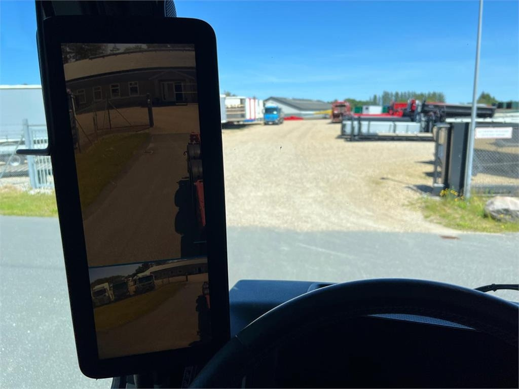 Mercedes-Benz Antos 2545 - HMF 1520K-RCkran - Būvgružu konteineru vedējs: foto 5 Mercedes-Benz Antos 2545 - HMF 1520K-RCkran - Būvgružu konteineru vedējs: foto 5