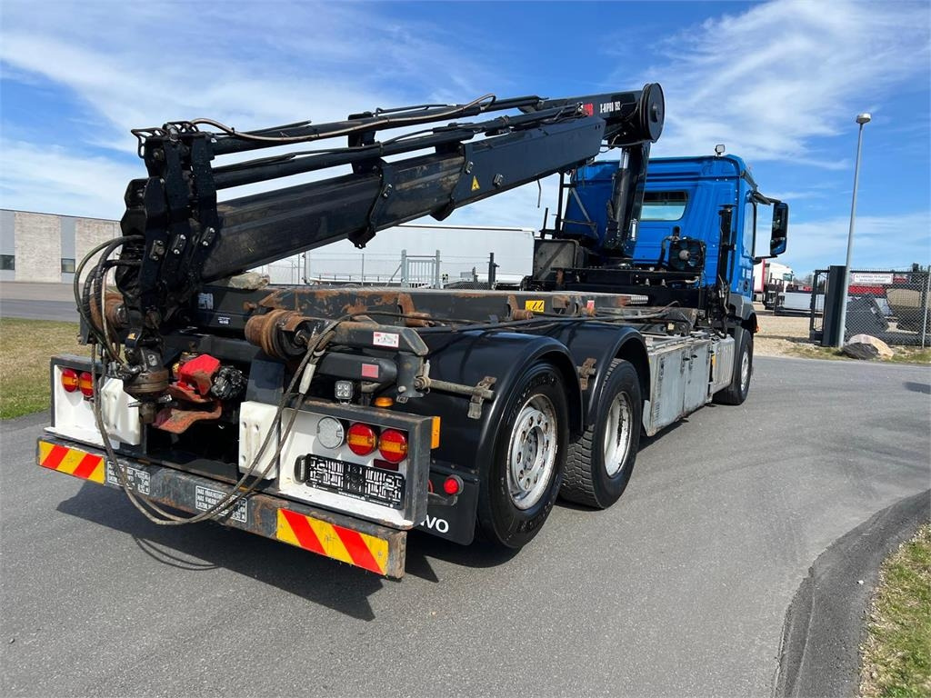 Mercedes-Benz Antos 2546 - Hiab 192 E kran  - Būvgružu konteineru vedējs: foto 2 Mercedes-Benz Antos 2546 - Hiab 192 E kran  - Būvgružu konteineru vedējs: foto 2