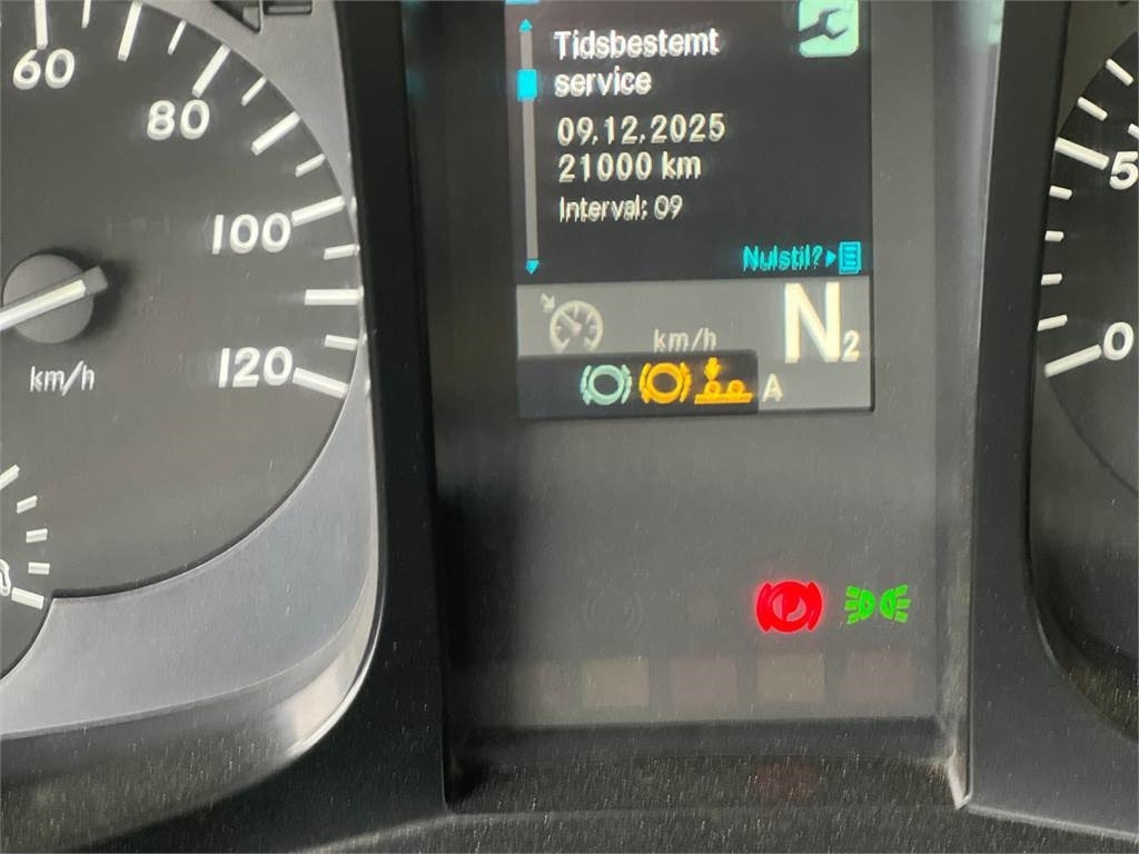 Mercedes-Benz Arocs 3251 - Pacēlājs ar āķi: foto 5 Mercedes-Benz Arocs 3251 - Pacēlājs ar āķi: foto 5