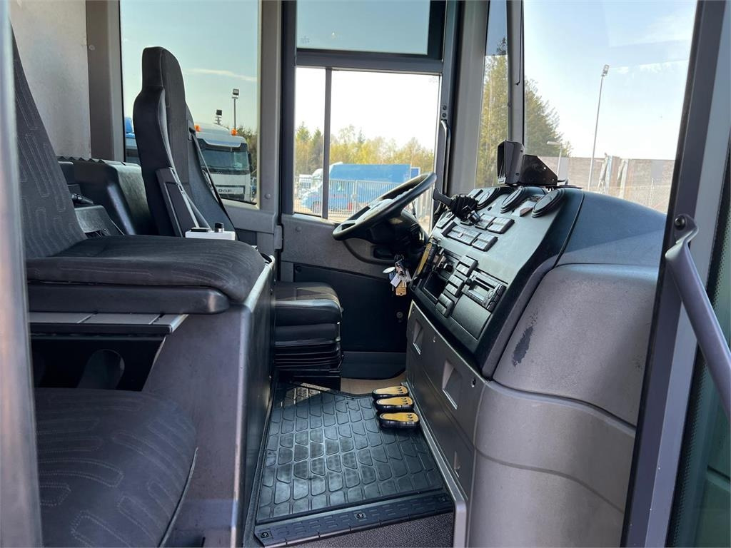 Mercedes-Benz Econic 2630L ENA 4 kammer NTM - Atkritumu vedējs: foto 3 Mercedes-Benz Econic 2630L ENA 4 kammer NTM - Atkritumu vedējs: foto 3