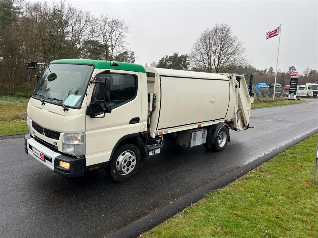 Mitsubishi Fuso CANTER 9C18 - Atkritumu vedējs: foto 1 Mitsubishi Fuso CANTER 9C18 - Atkritumu vedējs: foto 1