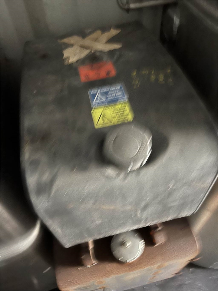 Scania 150 ltr dieseltank - Degvielas tvertne - Kravas automašīna: foto 1 Scania 150 ltr dieseltank - Degvielas tvertne - Kravas automašīna: foto 1