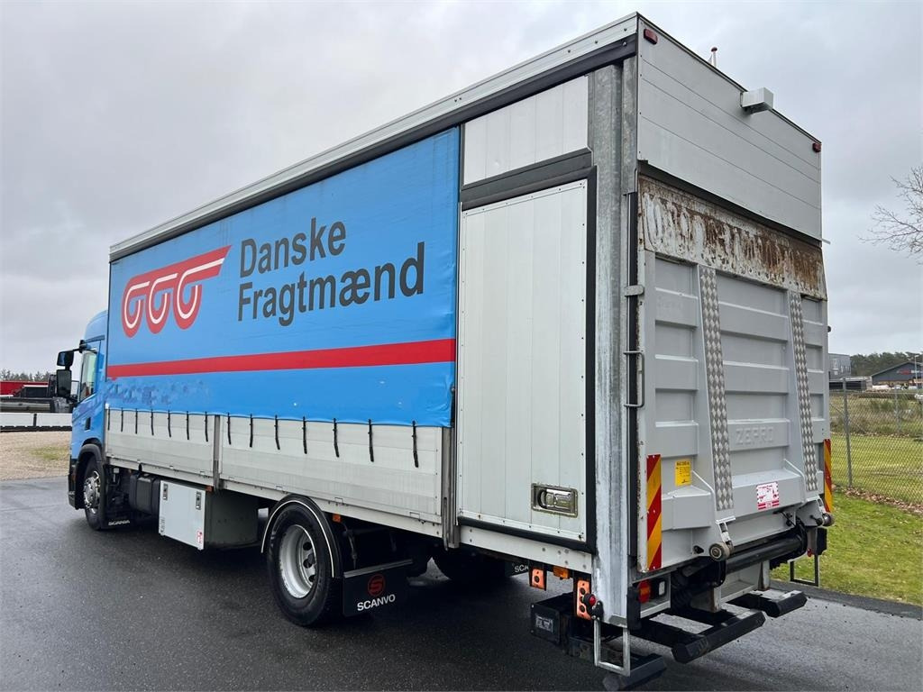 Scania P280 B 4x2 NB - Kravas automašīna ar tentu: foto 4 Scania P280 B 4x2 NB - Kravas automašīna ar tentu: foto 4