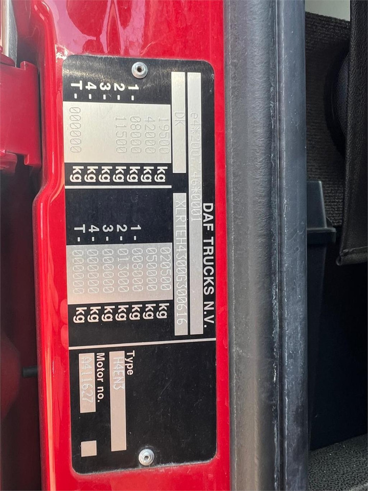 Vilcējs DAF XF 480 TF - hydraulik kit: foto 21 Vilcējs DAF XF 480 TF - hydraulik kit: foto 21