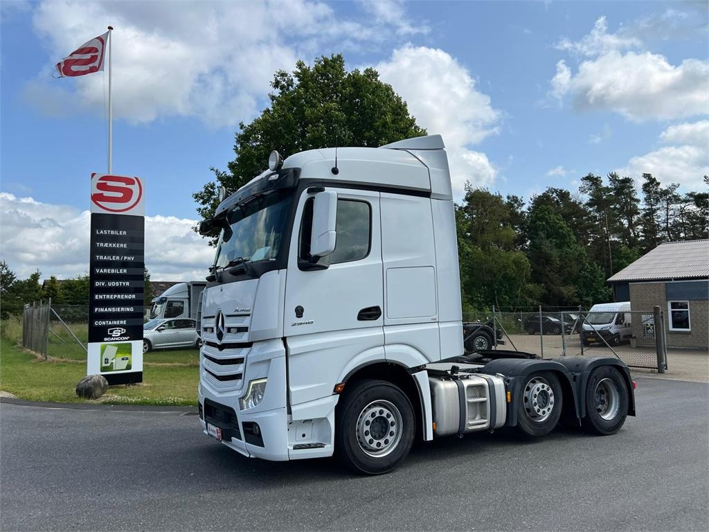 Mercedes-Benz Actros 2548 LS - Vilcējs: foto 1 Mercedes-Benz Actros 2548 LS - Vilcējs: foto 1