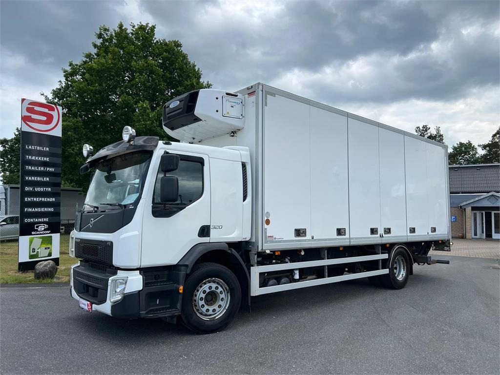 Volvo FE320 18 ton - Kravas automašīna refrižerators: foto 1 Volvo FE320 18 ton - Kravas automašīna refrižerators: foto 1