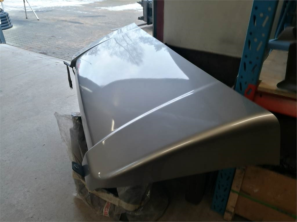 Volvo FH4 Globetrotter tagspoiler - Aerodinamika/ Spoileris - Kravas automašīna: foto 2 Volvo FH4 Globetrotter tagspoiler - Aerodinamika/ Spoileris - Kravas automašīna: foto 2