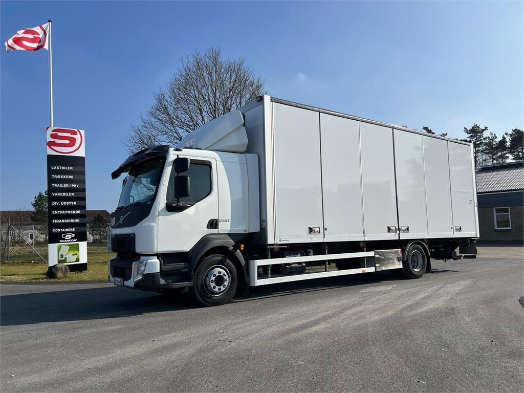 Volvo FL 16 ton 250HK - Kravas automašīna ar slēgto virsbūvi: foto 1 Volvo FL 16 ton 250HK - Kravas automašīna ar slēgto virsbūvi: foto 1