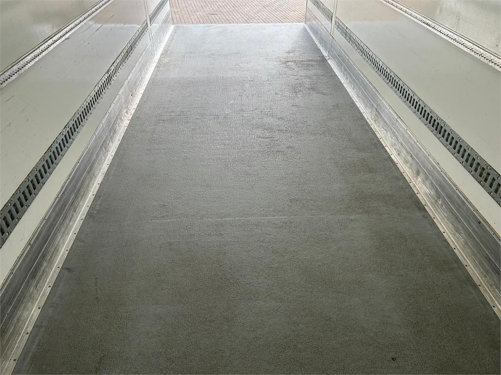 Kravas automašīna refrižerators Volvo FL 250 16 ton: foto 9