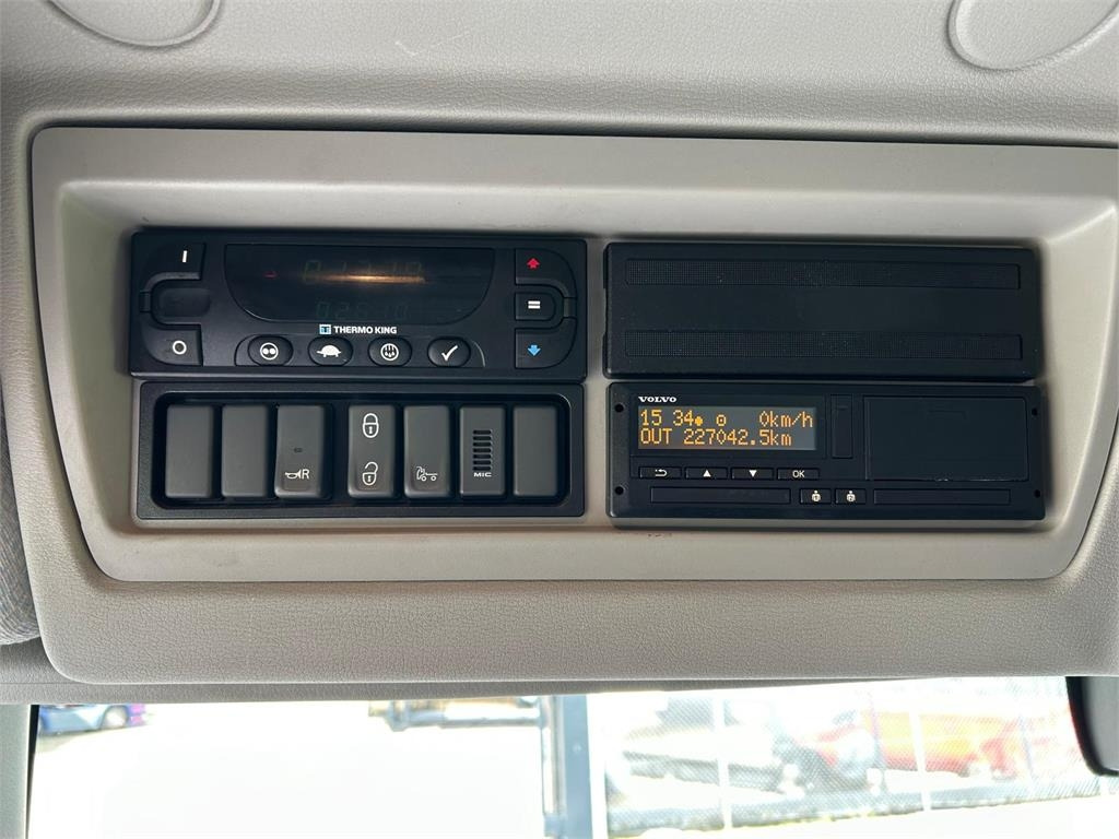 Kravas automašīna refrižerators Volvo FL 250 16 ton: foto 19