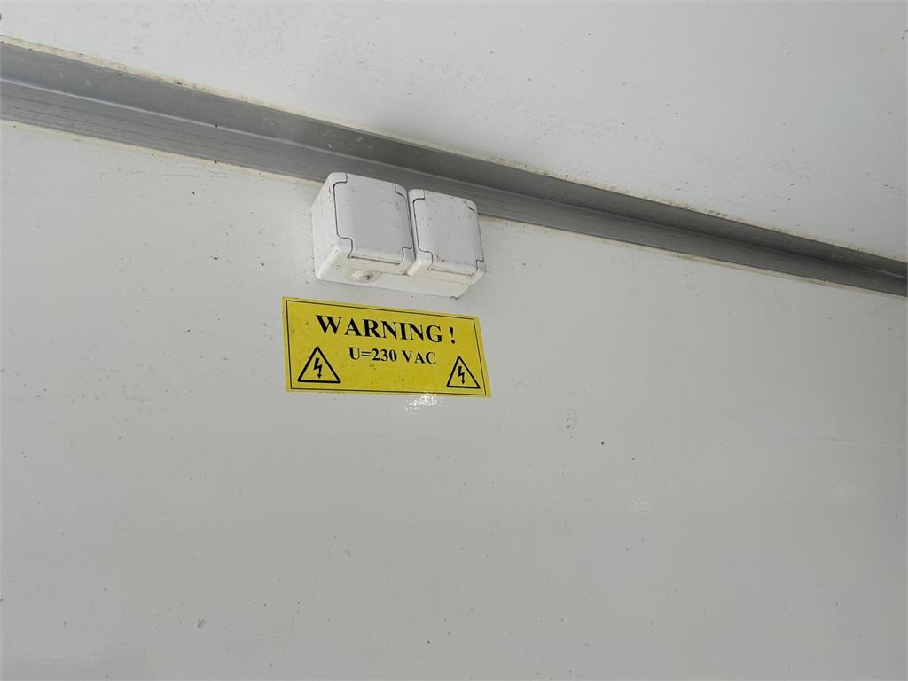 Kravas automašīna refrižerators Volvo FL 250 16 ton: foto 17