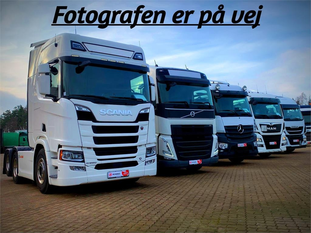 Volvo FM450 - Pacēlājs ar āķi: foto 1 Volvo FM450 - Pacēlājs ar āķi: foto 1