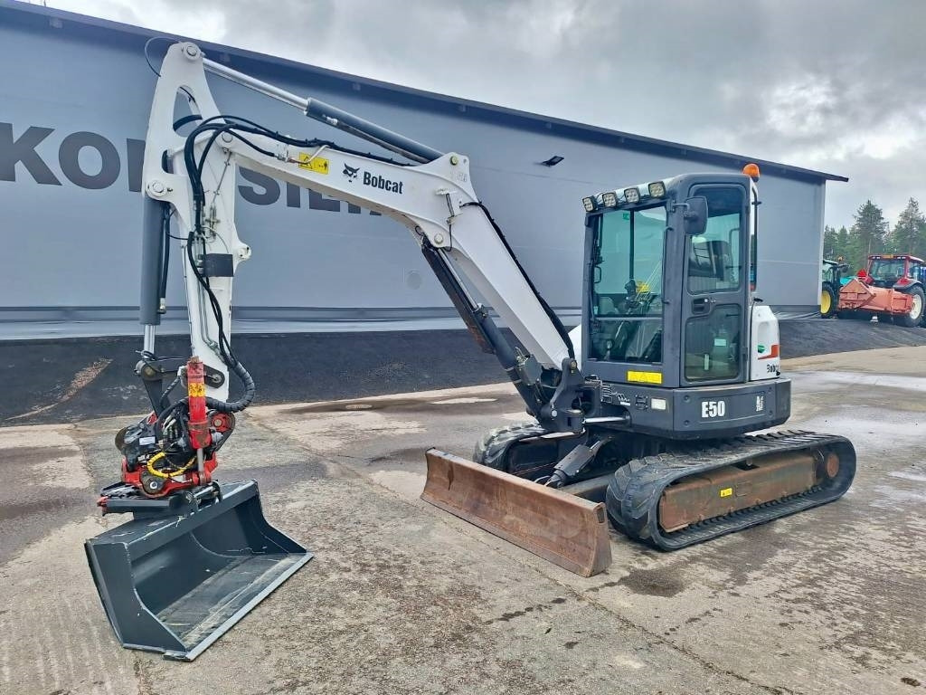 Bobcat E50 RASVARI YMS. - Mini-ekskavators: foto 2 Bobcat E50 RASVARI YMS. - Mini-ekskavators: foto 2