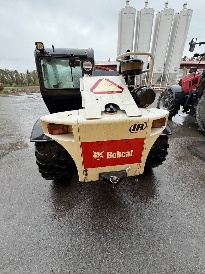 Bobcat T 2556 - Teleskopiskais iekrāvējs: foto 4 Bobcat T 2556 - Teleskopiskais iekrāvējs: foto 4