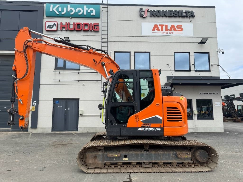 Develon DX 140 LCR-7, STAGE V - Kāpurķēžu ekskavators: foto 1 Develon DX 140 LCR-7, STAGE V - Kāpurķēžu ekskavators: foto 1