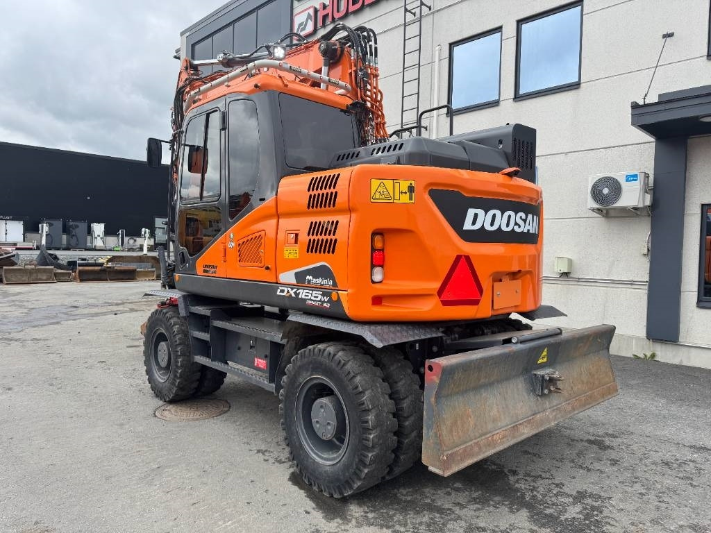 Doosan DX 165 W-5 - Riteņu ekskavators: foto 3 Doosan DX 165 W-5 - Riteņu ekskavators: foto 3