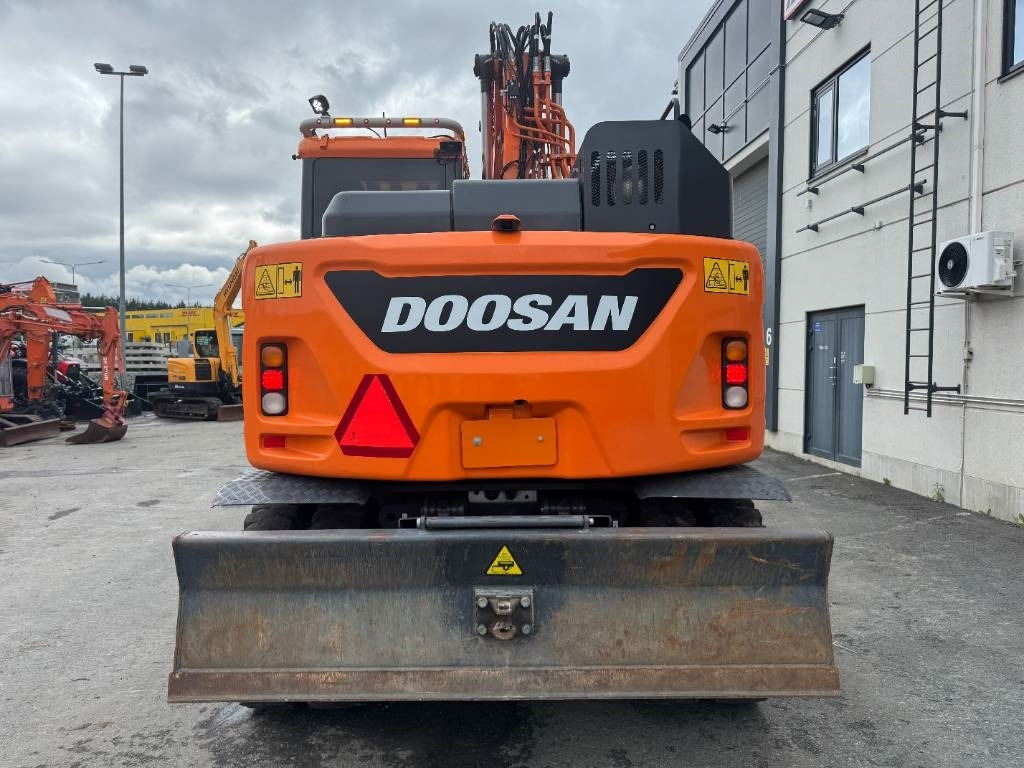 Doosan DX 165 W-5 - Riteņu ekskavators: foto 4 Doosan DX 165 W-5 - Riteņu ekskavators: foto 4