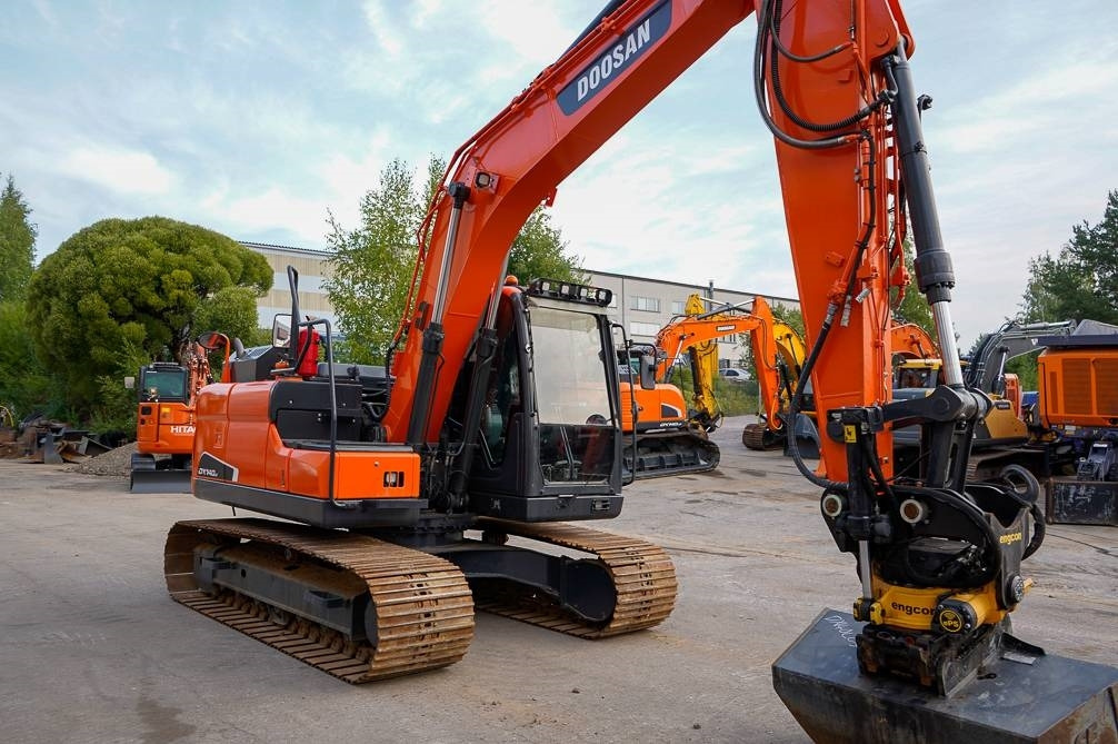 Doosan DX140LC-5 ENGCON - Kāpurķēžu ekskavators: foto 5 Doosan DX140LC-5 ENGCON - Kāpurķēžu ekskavators: foto 5