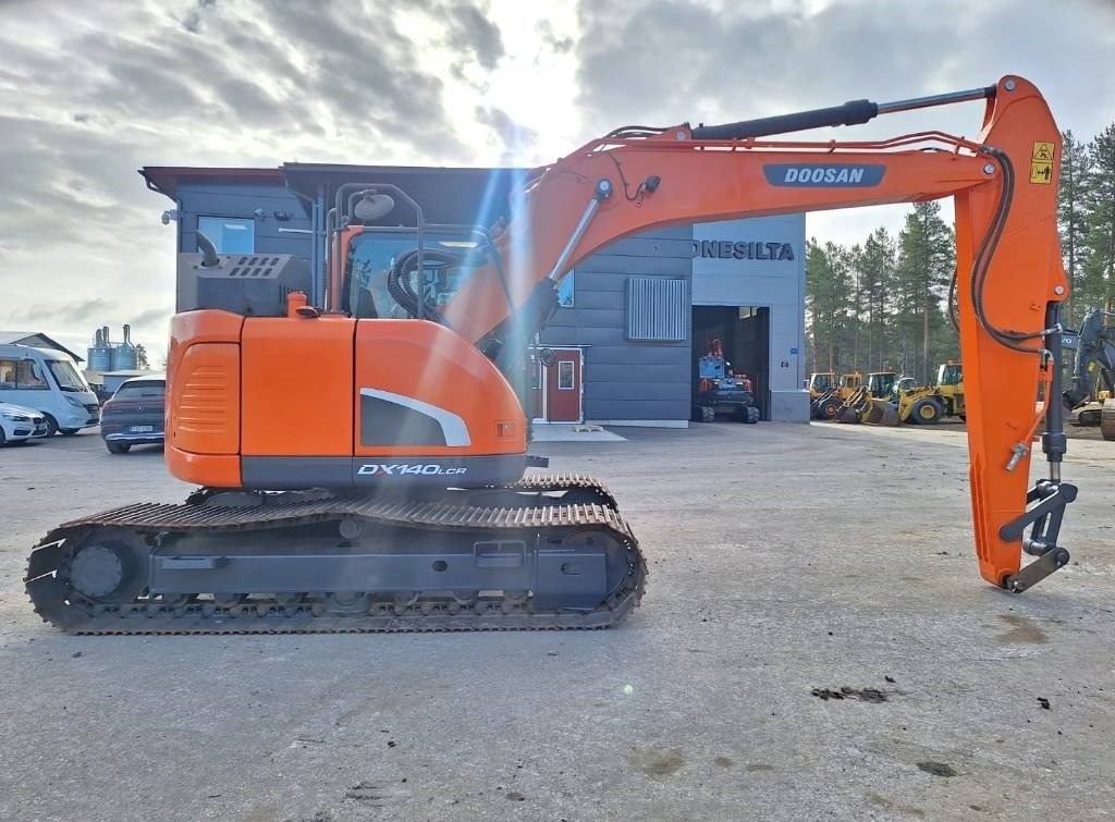 Doosan DX140LCR-5 - Kāpurķēžu ekskavators: foto 5 Doosan DX140LCR-5 - Kāpurķēžu ekskavators: foto 5