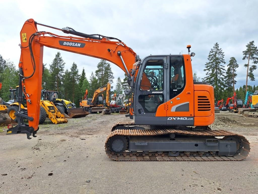 Doosan DX140LCR-5 - Kāpurķēžu ekskavators: foto 1 Doosan DX140LCR-5 - Kāpurķēžu ekskavators: foto 1