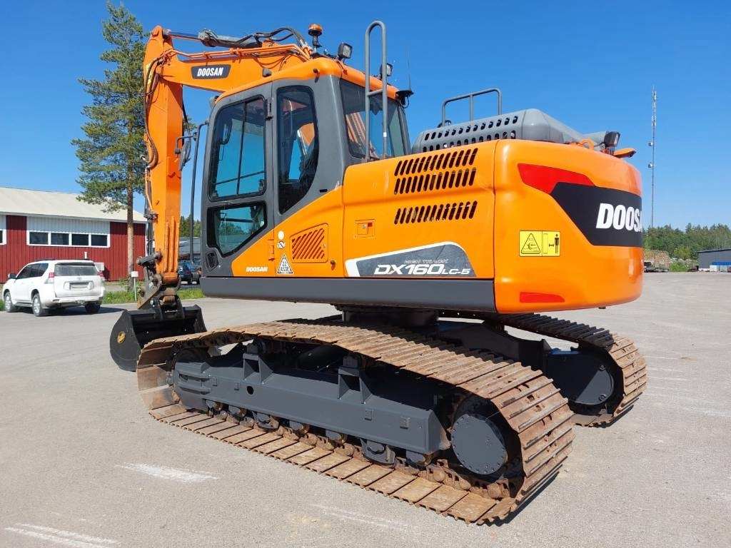 Doosan DX160LCH-5 METSÄALUSTA - Kāpurķēžu ekskavators: foto 2 Doosan DX160LCH-5 METSÄALUSTA - Kāpurķēžu ekskavators: foto 2