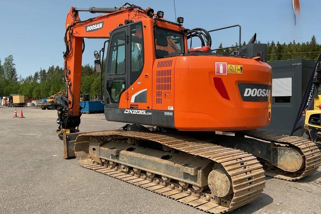 Doosan DX235LCR-5 DOZER - Kāpurķēžu ekskavators: foto 2 Doosan DX235LCR-5 DOZER - Kāpurķēžu ekskavators: foto 2