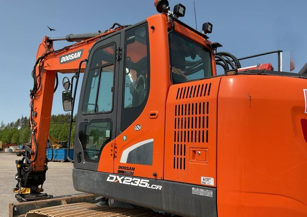 Doosan DX235LCR-5 DOZER - Kāpurķēžu ekskavators: foto 5 Doosan DX235LCR-5 DOZER - Kāpurķēžu ekskavators: foto 5