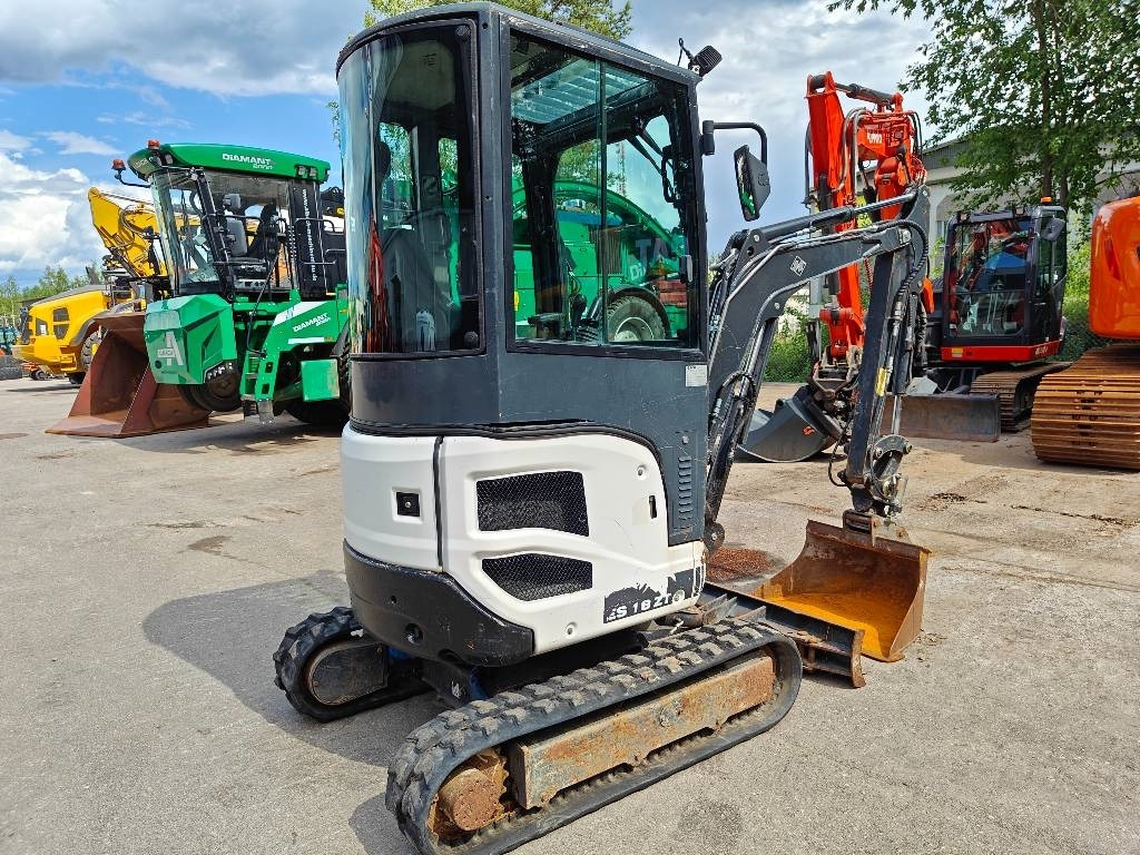 Mini-ekskavators ECM ES 18 ZT: foto 7