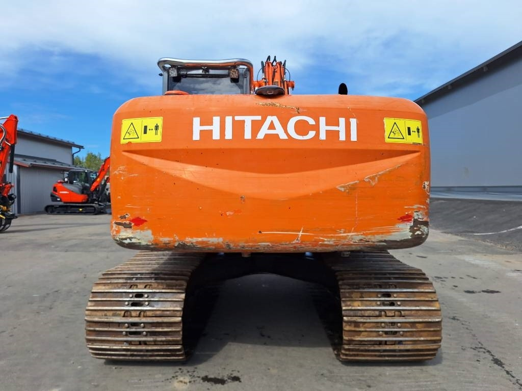 Hitachi MYYTY! SOLD! ZX160LC-3 - Kāpurķēžu ekskavators: foto 3 Hitachi MYYTY! SOLD! ZX160LC-3 - Kāpurķēžu ekskavators: foto 3