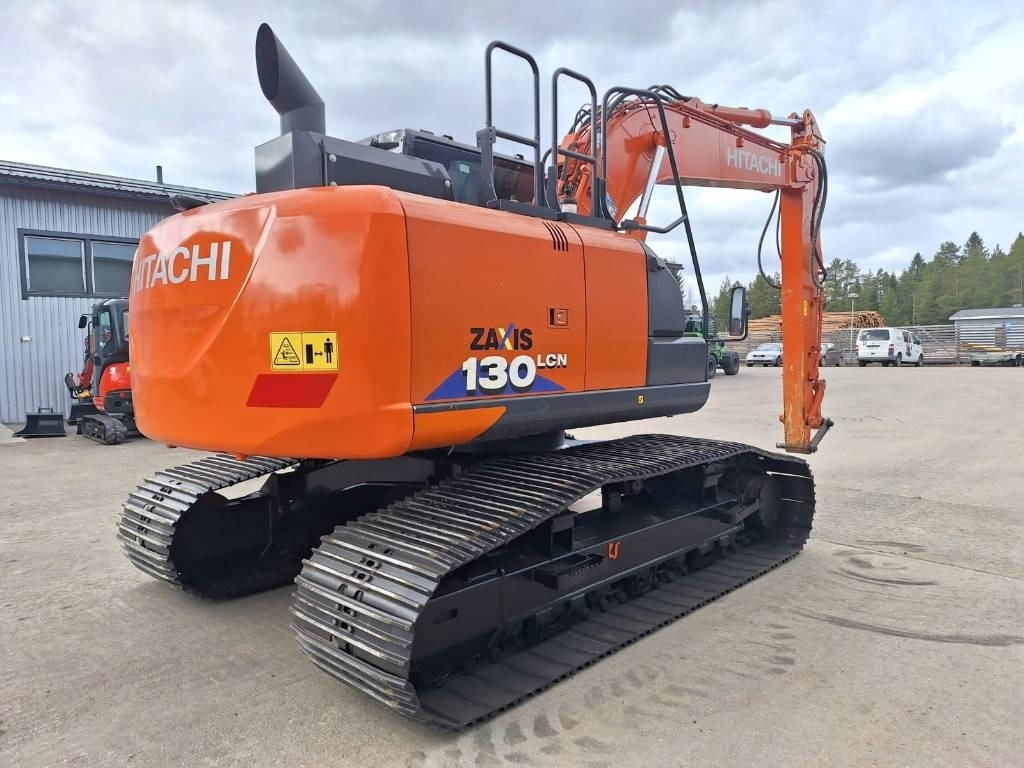 Hitachi ZX130LCN-6M -METSÄMALLI- - Kāpurķēžu ekskavators: foto 5 Hitachi ZX130LCN-6M -METSÄMALLI- - Kāpurķēžu ekskavators: foto 5