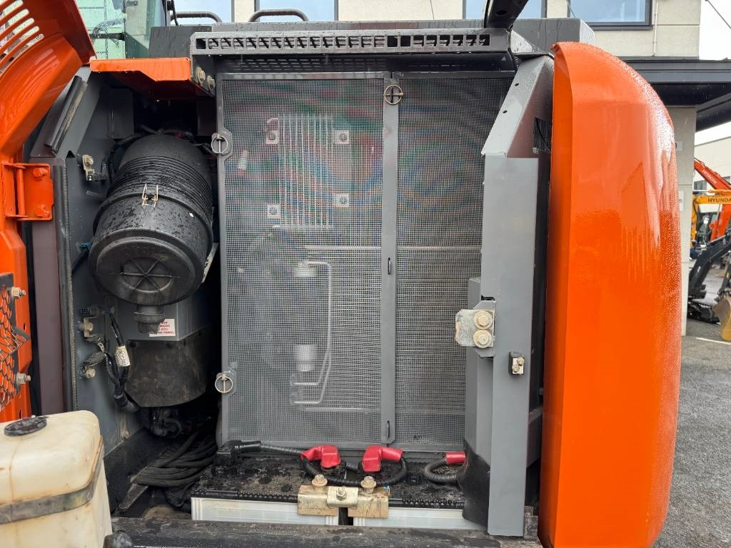Kāpurķēžu ekskavators Hitachi ZX130LCN-7 -STAGE V-: foto 11