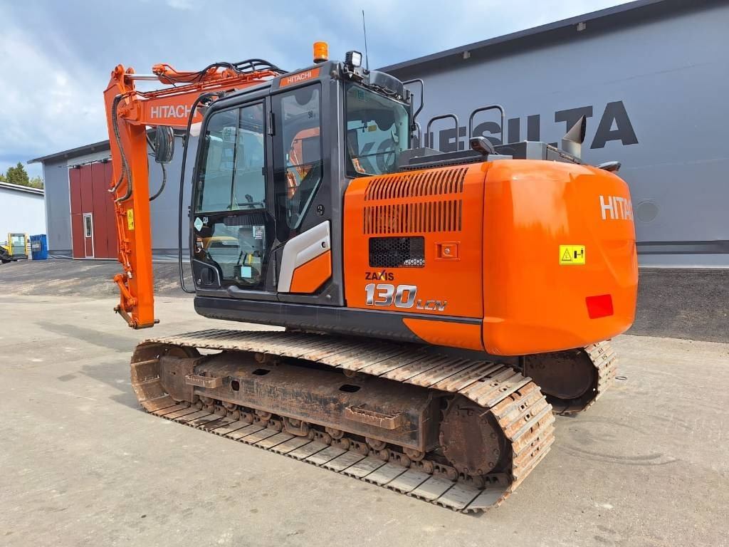 Hitachi ZX130LCN-7 - Kāpurķēžu ekskavators: foto 2 Hitachi ZX130LCN-7 - Kāpurķēžu ekskavators: foto 2