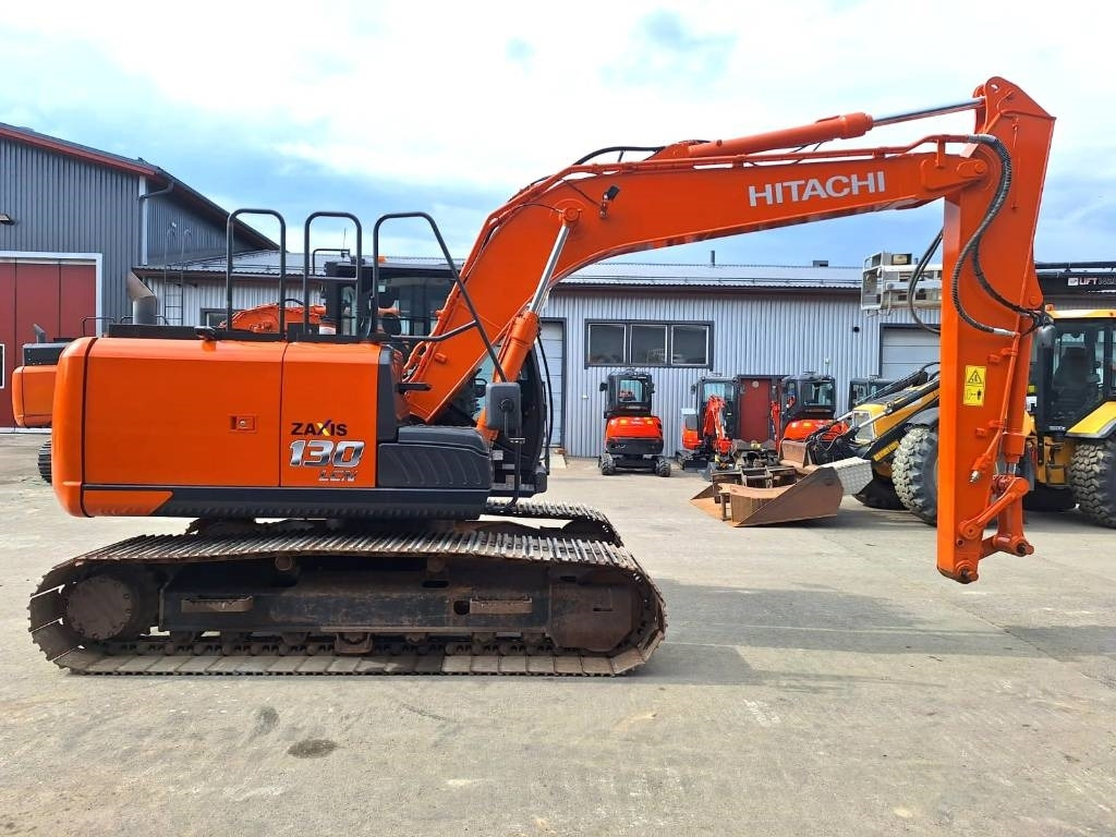 Hitachi ZX130LCN-7 - Kāpurķēžu ekskavators: foto 5 Hitachi ZX130LCN-7 - Kāpurķēžu ekskavators: foto 5