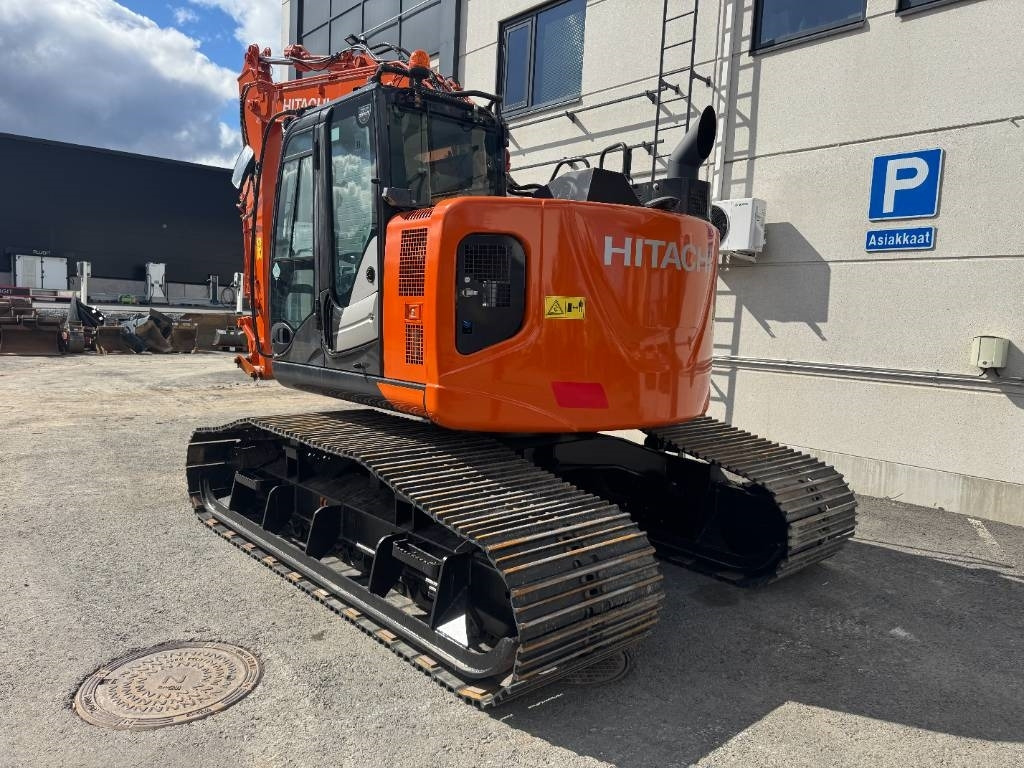 Hitachi ZX135USL-6 -SUOALUSTA- - Kāpurķēžu ekskavators: foto 3 Hitachi ZX135USL-6 -SUOALUSTA- - Kāpurķēžu ekskavators: foto 3