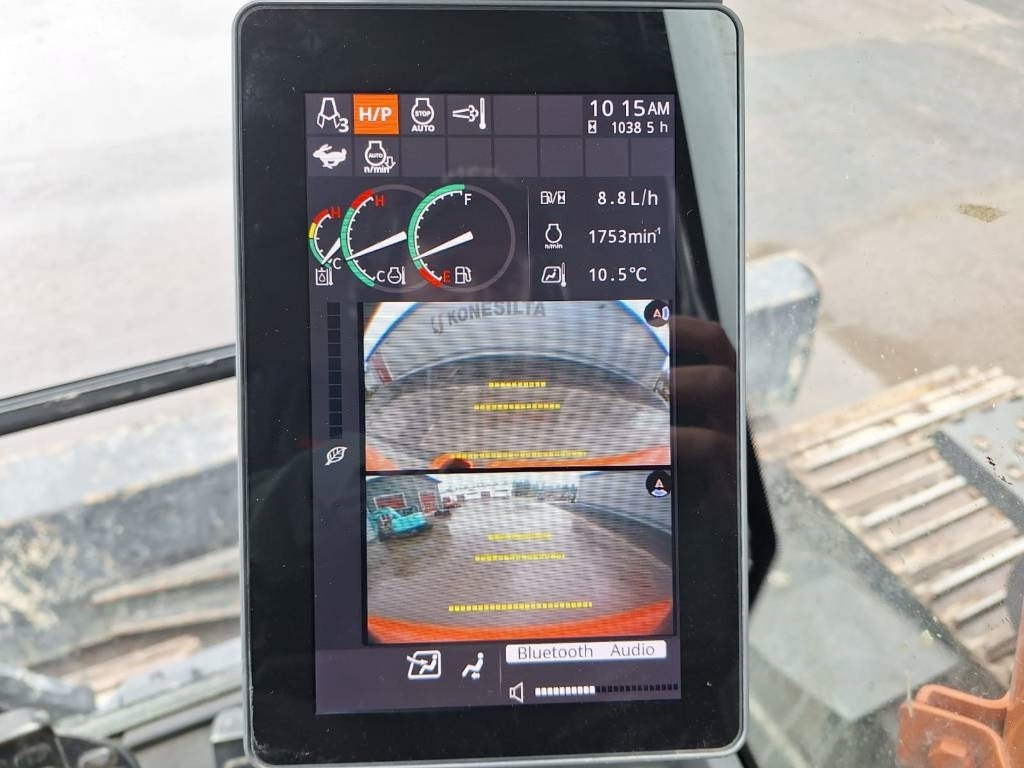 Kāpurķēžu ekskavators Hitachi ZX135USLC-7 PUSKULEVYLLÄ: foto 9
