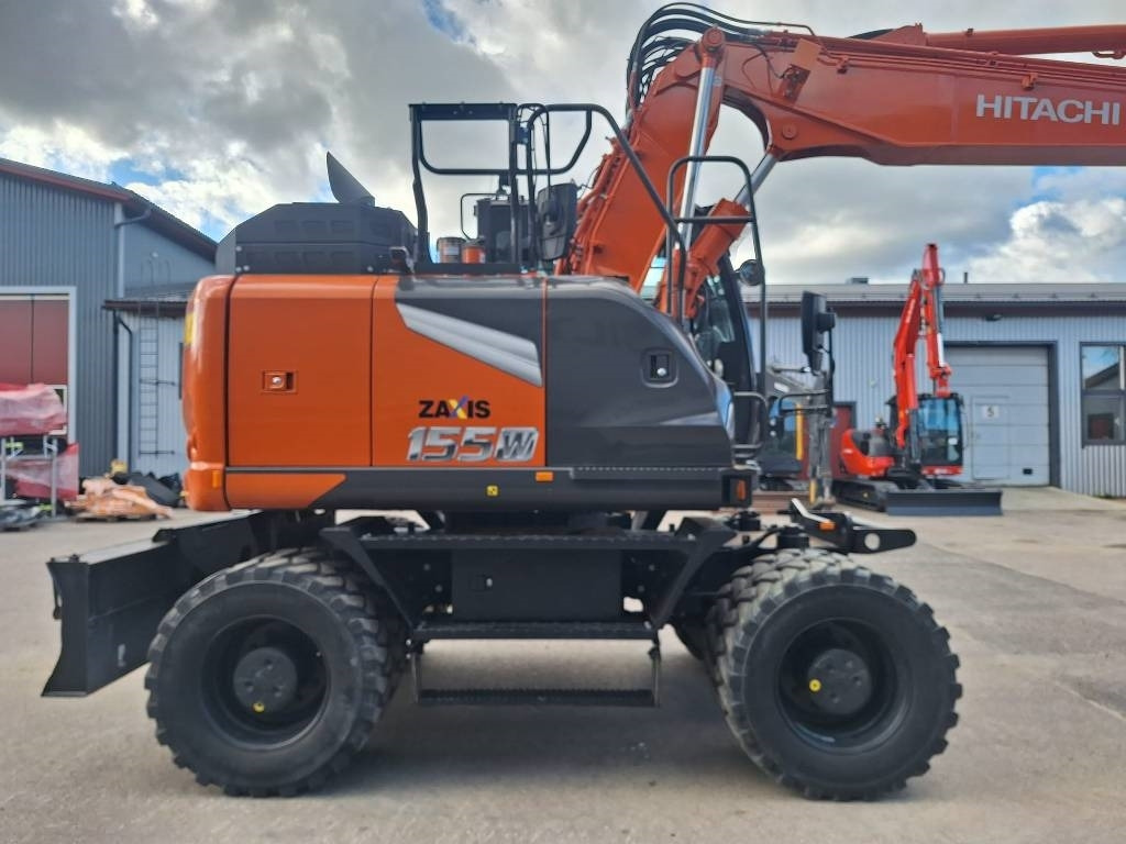 Hitachi ZX155W-7 -STAGE 5- VÄHÄN AJETTU - Riteņu ekskavators: foto 5 Hitachi ZX155W-7 -STAGE 5- VÄHÄN AJETTU - Riteņu ekskavators: foto 5