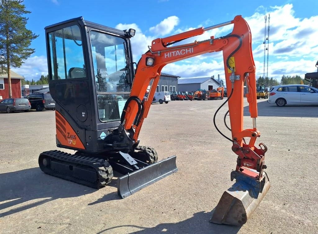 Hitachi ZX17U-2 KALLISTAJA+4-KAUHAA - Mini-ekskavators: foto 5 Hitachi ZX17U-2 KALLISTAJA+4-KAUHAA - Mini-ekskavators: foto 5