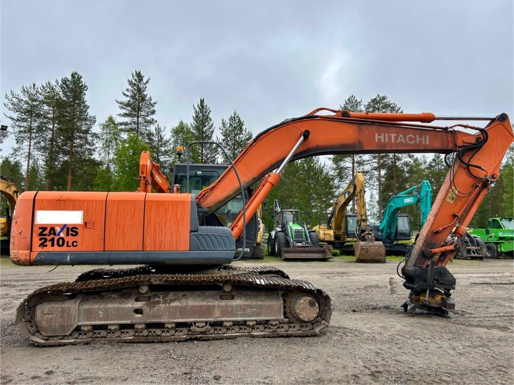 Hitachi ZX210LC-3 - Kāpurķēžu ekskavators: foto 3 Hitachi ZX210LC-3 - Kāpurķēžu ekskavators: foto 3