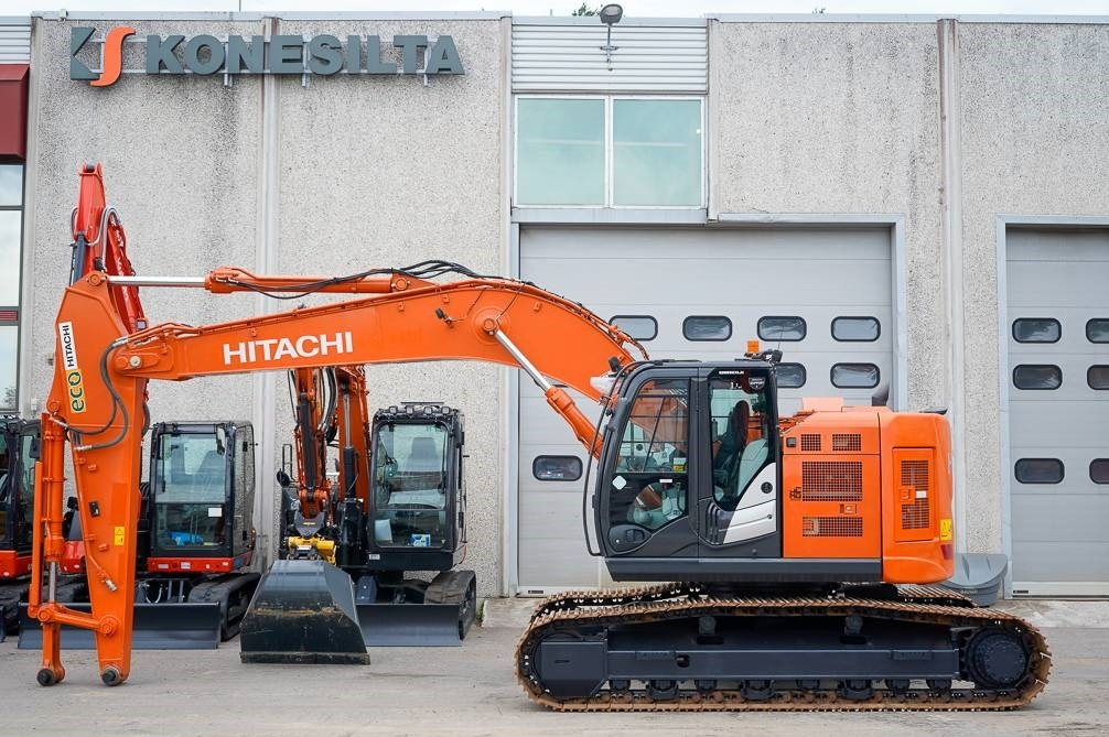 Hitachi ZX225USLC-6 - Kāpurķēžu ekskavators: foto 1 Hitachi ZX225USLC-6 - Kāpurķēžu ekskavators: foto 1