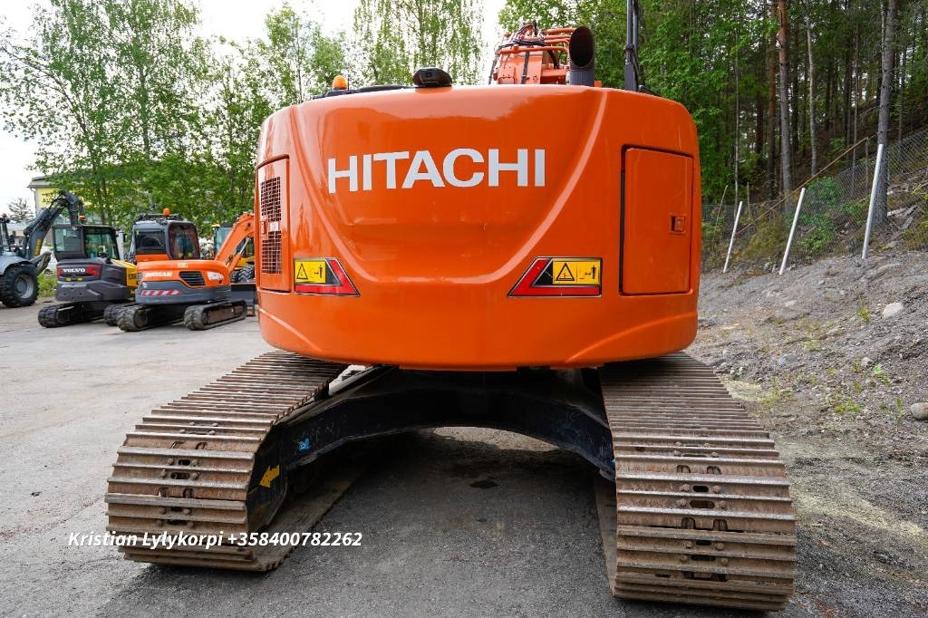 Hitachi ZX225USLC-7 STAGE V - Kāpurķēžu ekskavators: foto 4 Hitachi ZX225USLC-7 STAGE V - Kāpurķēžu ekskavators: foto 4