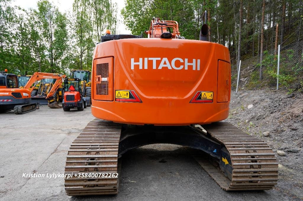 Hitachi ZX225USLC-7 STAGE V - Kāpurķēžu ekskavators: foto 3 Hitachi ZX225USLC-7 STAGE V - Kāpurķēžu ekskavators: foto 3