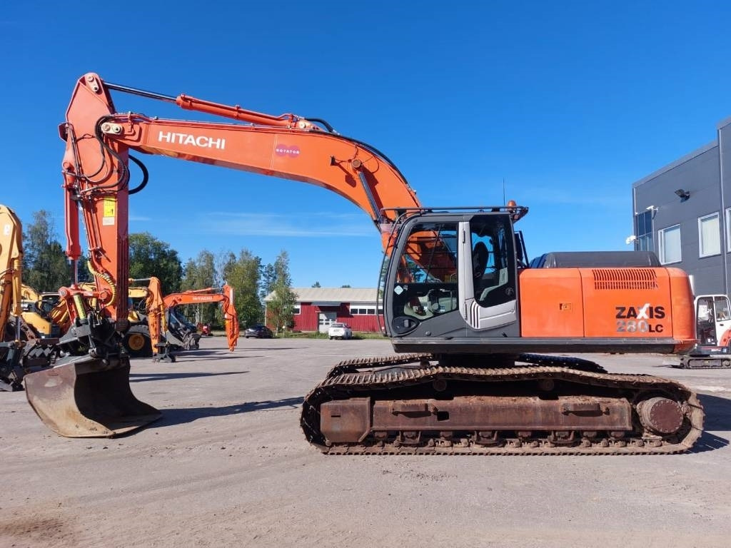 Hitachi ZX280LC-3 KALLISTAJALLA - Kāpurķēžu ekskavators: foto 1 Hitachi ZX280LC-3 KALLISTAJALLA - Kāpurķēžu ekskavators: foto 1