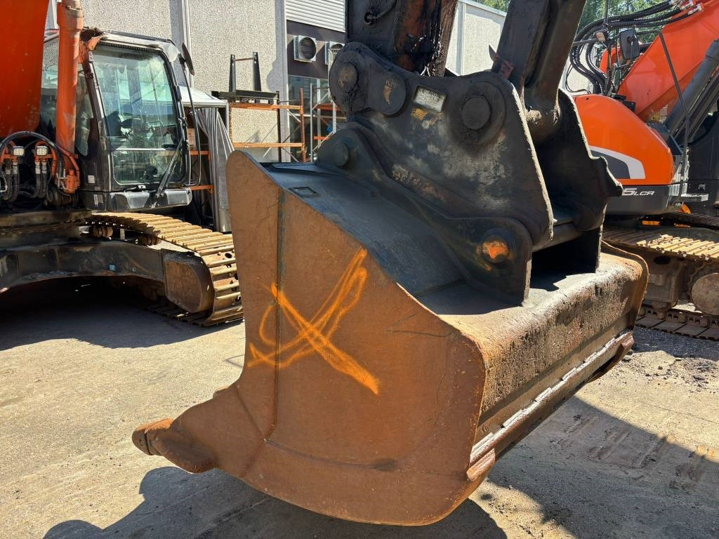 Hitachi ZX350LC-7 - Kāpurķēžu ekskavators: foto 5 Hitachi ZX350LC-7 - Kāpurķēžu ekskavators: foto 5