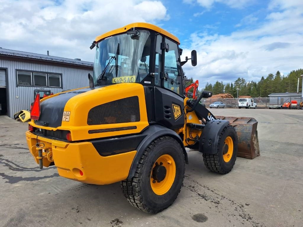 JCB 409 AURA, HIEKOITIN YM. - Riteņu iekrāvējs: foto 4 JCB 409 AURA, HIEKOITIN YM. - Riteņu iekrāvējs: foto 4