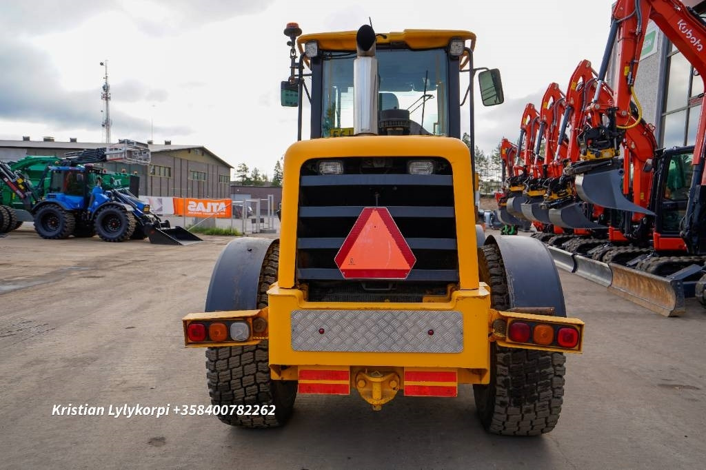 JCB 412S LAMELLIRENKAILLA - Riteņu iekrāvējs: foto 5 JCB 412S LAMELLIRENKAILLA - Riteņu iekrāvējs: foto 5