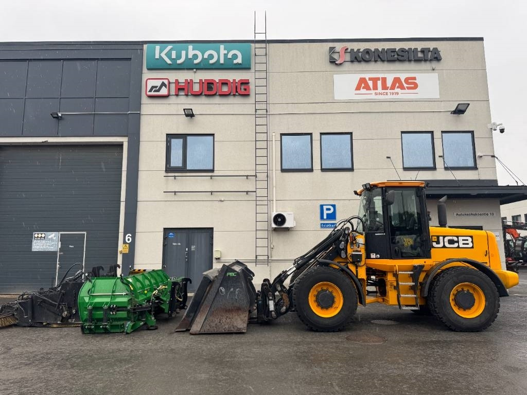 JCB 416 HT HYVÄT VARUSTEET - Riteņu iekrāvējs: foto 1 JCB 416 HT HYVÄT VARUSTEET - Riteņu iekrāvējs: foto 1