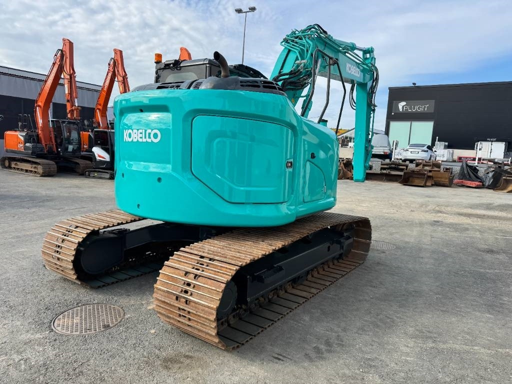 Kobelco SK140SRLC-7 - Kāpurķēžu ekskavators: foto 5 Kobelco SK140SRLC-7 - Kāpurķēžu ekskavators: foto 5