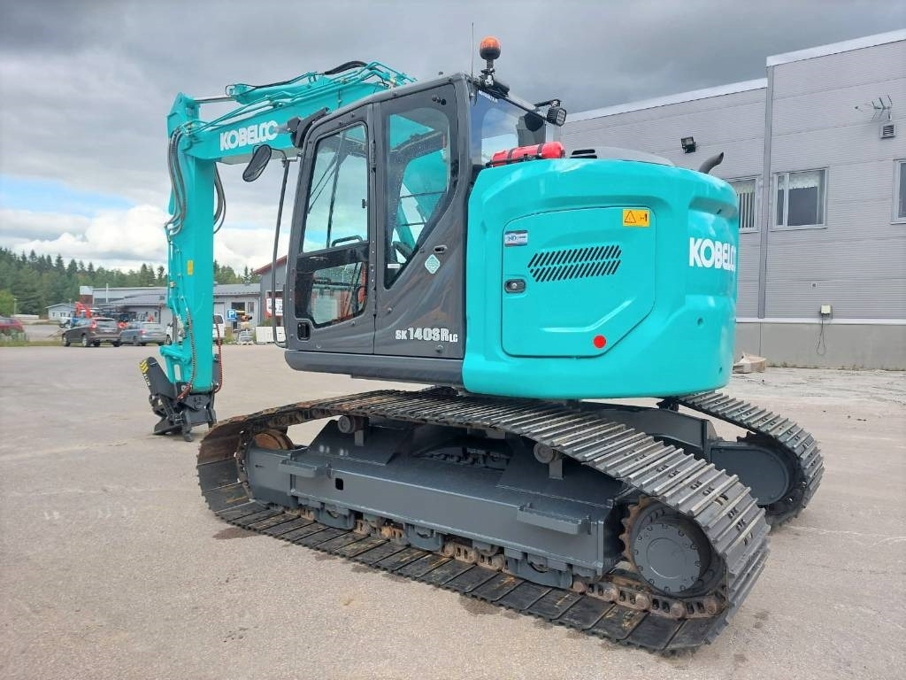 Kobelco SK140SRLC-7 Suoalusta TULOSSA 800MM TELAT STAGE 5 - Kāpurķēžu ekskavators: foto 1 Kobelco SK140SRLC-7 Suoalusta TULOSSA 800MM TELAT STAGE 5 - Kāpurķēžu ekskavators: foto 1
