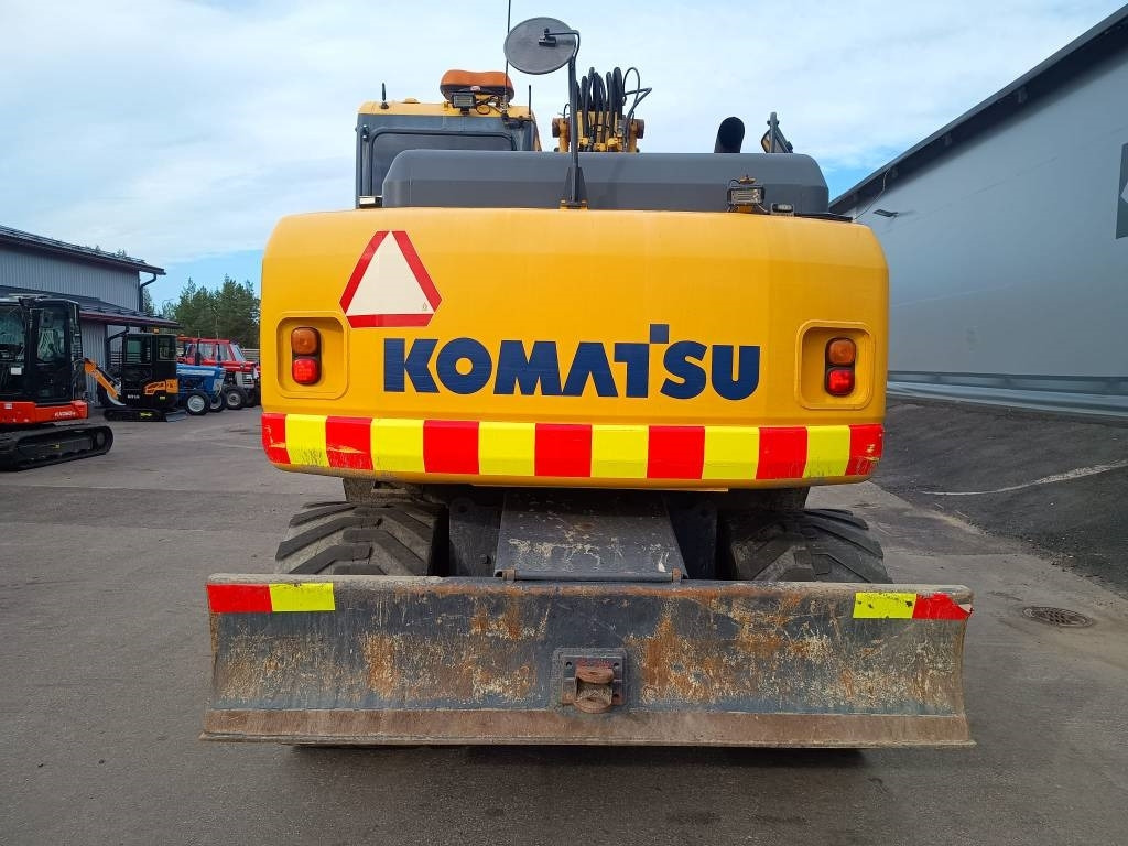 Komatsu MYYTY! SOLD! PW140-7 PYÖRITTÄJÄLLÄ - Riteņu ekskavators: foto 4 Komatsu MYYTY! SOLD! PW140-7 PYÖRITTÄJÄLLÄ - Riteņu ekskavators: foto 4